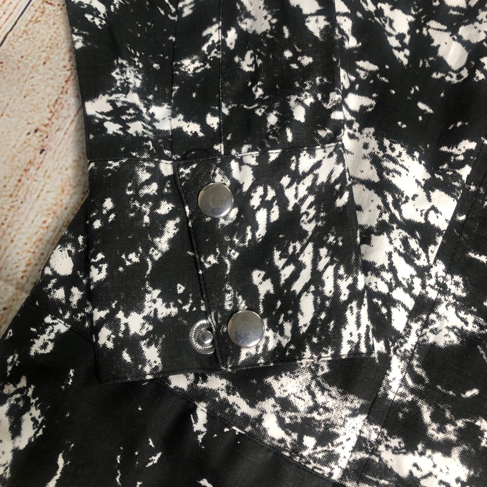 Ashro Women Size 6 Black White Zip Up Jacket - Picture 5 of 7